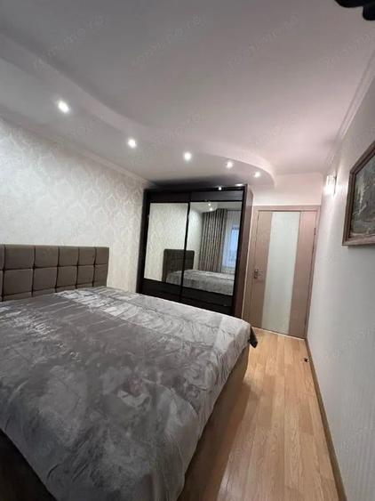 Apartament cu 2 camere decomandat în Obor