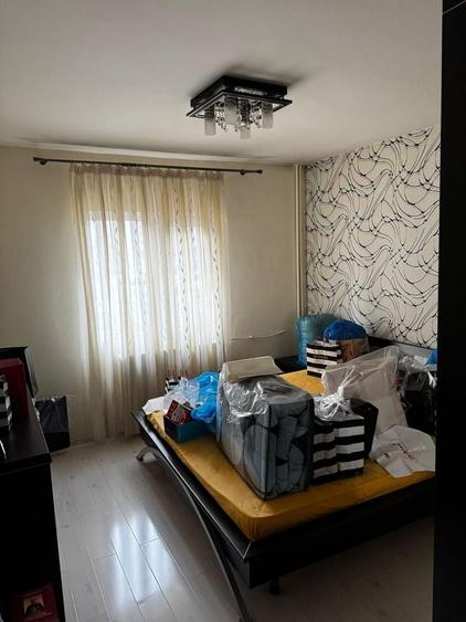 Apartament cu 3 camere decomandat, mobilat în Drumul Taberei