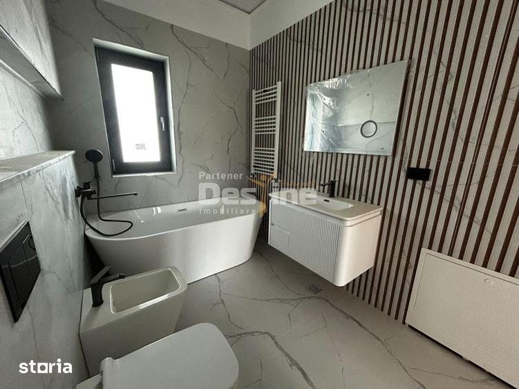 Casă cu 4 camere cu Teren 450 Mp în Rediu