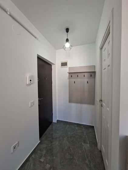 Garsonieră decomandată, mobilată în Arhitecților - Calea Cisnădiei