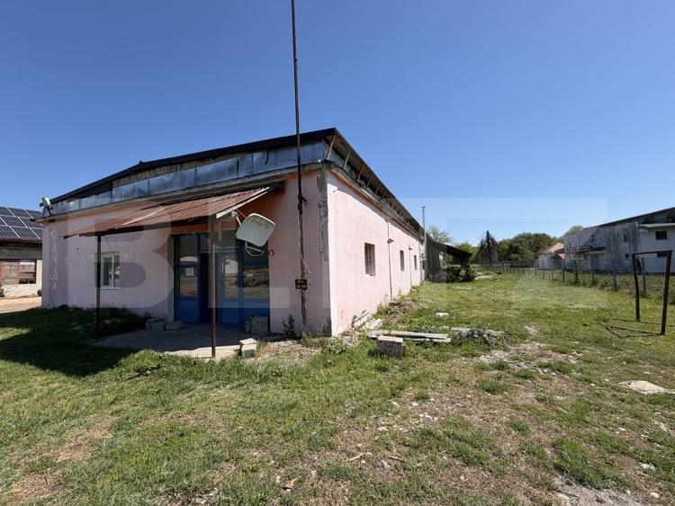 Spațiu industrial, de 800 mp, în Exterior Vest