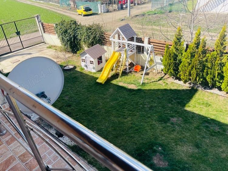 Casă cu 6 camere în Găneasa