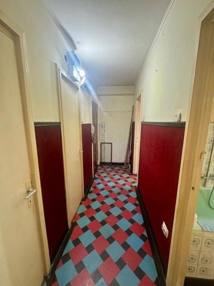 Apartament cu 2 camere semidecomandat în Podu Roș