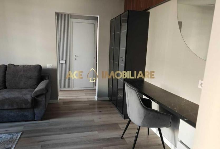 Apartament cu 2 camere decomandat, mobilat în Universitate