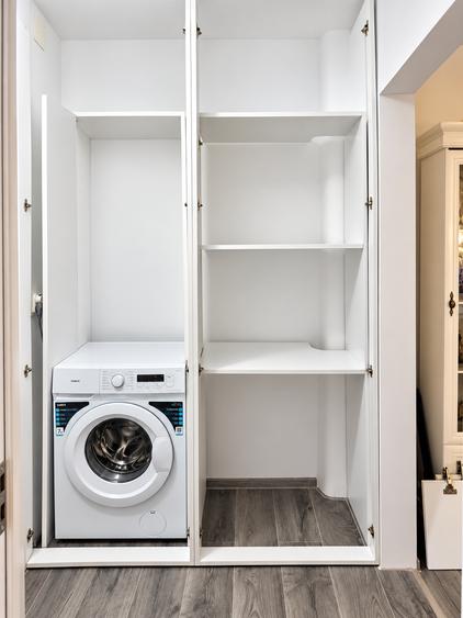 Apartament cu 2 camere semidecomandat în Dâmbovița