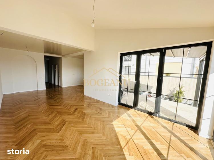 Casă cu 5 camere cu Teren 270 Mp în Braytim
