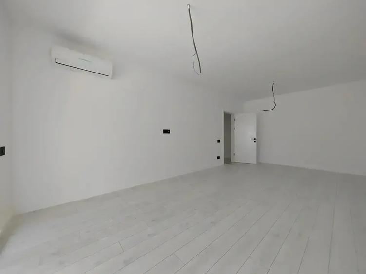 Apartament cu 2 camere decomandat în Theodor Pallady