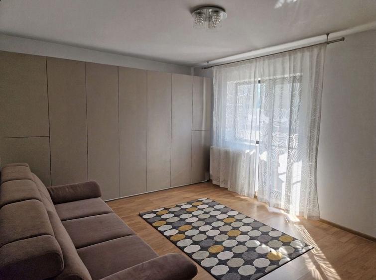 De închiriat apartament 2 camere Titan - 1