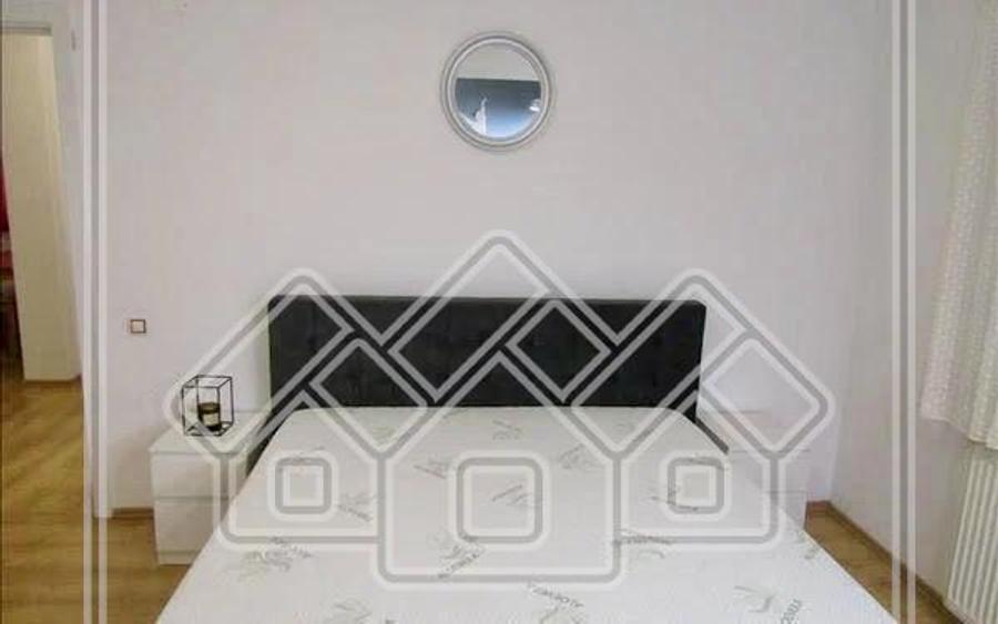 Apartament cu 3 camere nedecomandat în Hipodrom 3