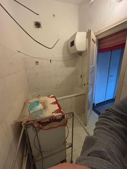 Apartament cu 2 camere decomandat în Exterior Vest