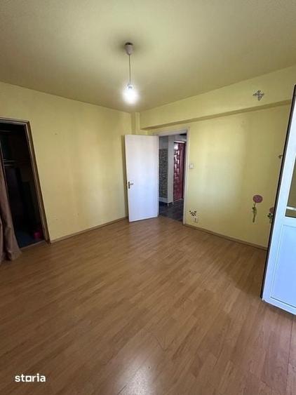 Vand apartament 2 camere zona Prundu - 1