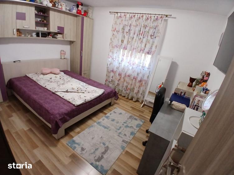 Casă cu 4 camere cu Teren 703 Mp în Central