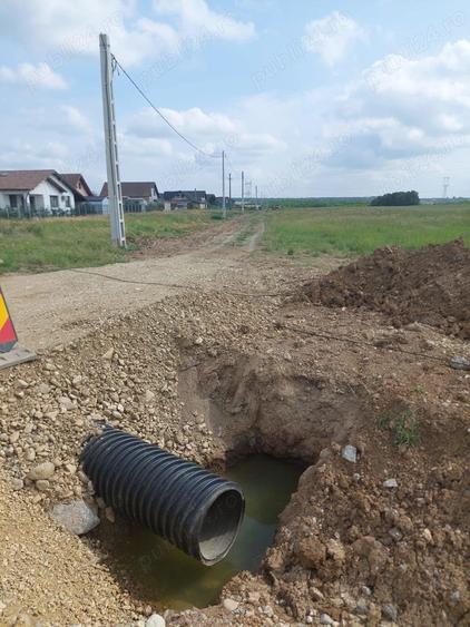 Teren de 600 mp, în Apateu