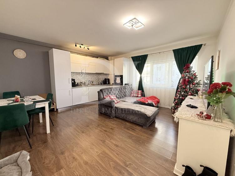 Apartament cu 3 camere semidecomandat, mobilat în Florești — fotografia 1