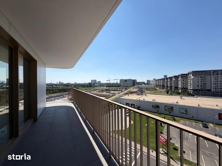 Apartament cu 4 camere decomandat în Pipera