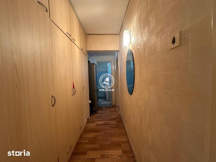 Apartament cu 3 camere decomandat în Piața Unirii
