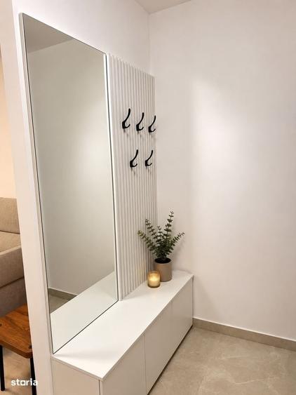 Apartament cu 2 camere decomandat în Titan