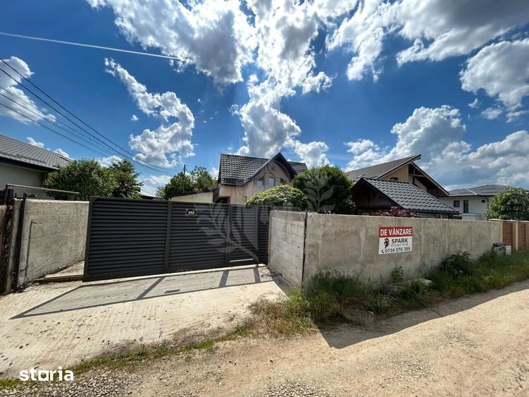 Casă cu 6 camere cu Teren 467 Mp în Crevedia
