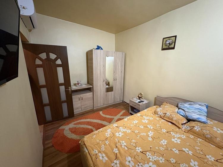 Casă cu 2 camere cu Teren 20 Mp în Dămăroaia
