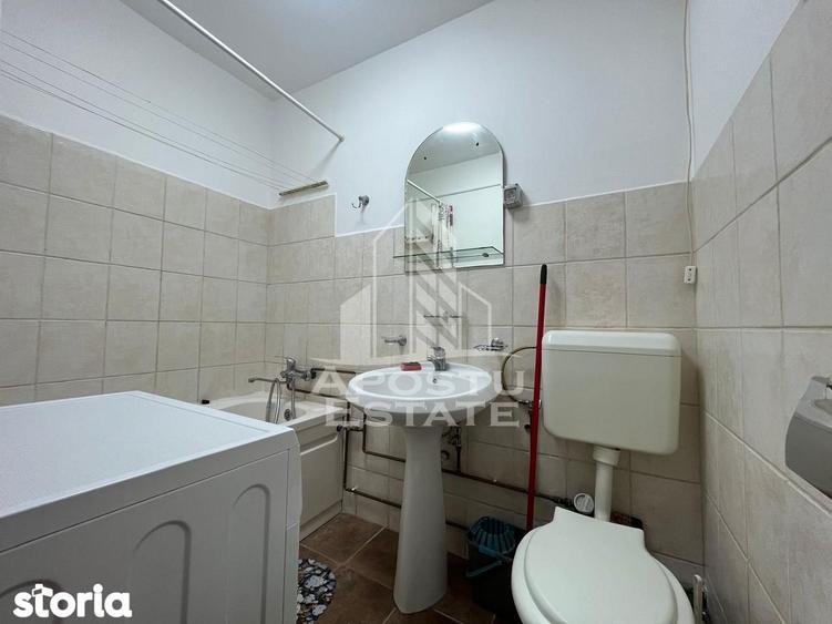 Garsonieră în Pârneava