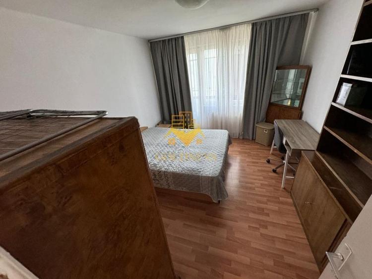Apartament cu 2 camere semidecomandat, mobilat în P-ța Mihai Viteazul