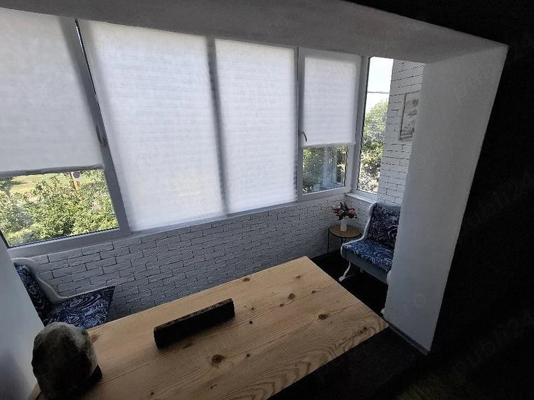 Apartament cu 3 camere decomandat în Tineretului