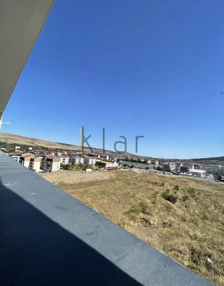 Apartament cu 2 camere semidecomandat în Florești