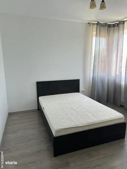 Apartament cu 3 camere decomandat în Florești — fotografia 3