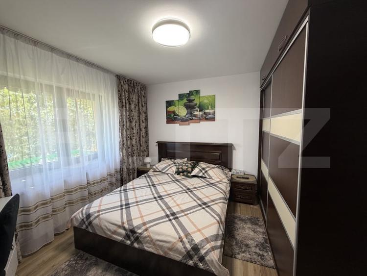 Apartament cu 2 camere decomandat, mobilat în Central