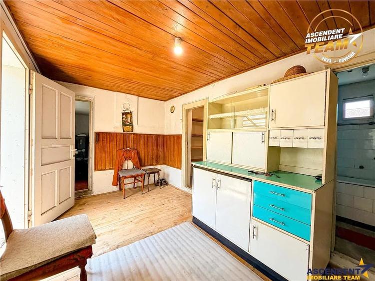 Casă cu 3 camere cu Teren 1087 Mp în Micfalău