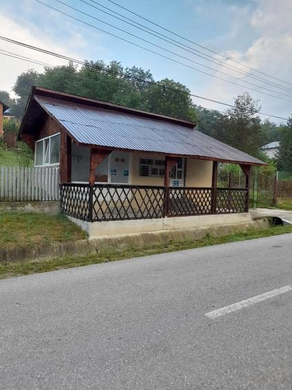 Casă cu Teren 2000 Mp în Ariceștii Zeletin