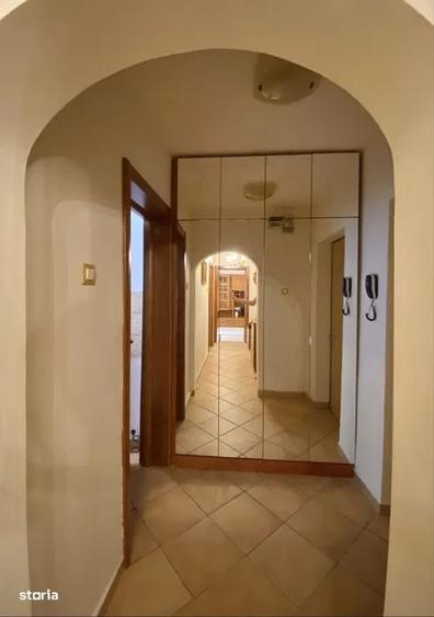 Apartament cu 2 camere decomandat în Banu Manta