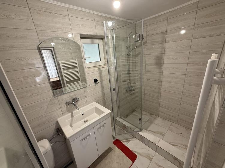Casă cu 1 camere cu Teren 40 Mp în Valea Adâncă