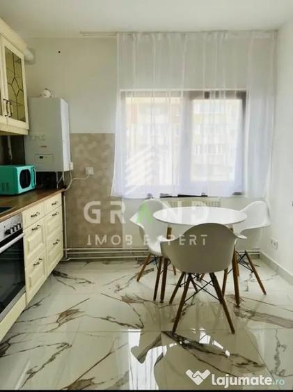 Apartament cu 2 camere decomandat în Mărăști