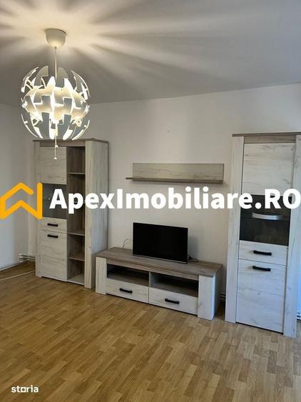 Apartament cu 3 camere decomandat în Militari