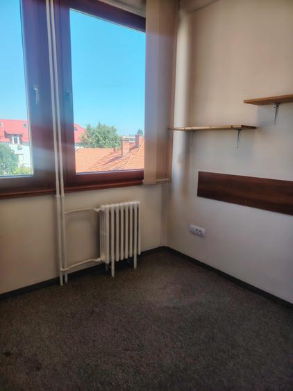 Spațiu comercial, de 100 mp, în 15 Noiembrie