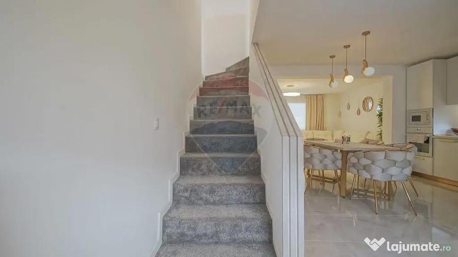 Casă cu 4 camere cu Teren 256 Mp în Tărlungeni
