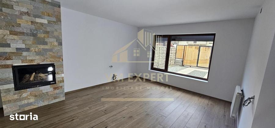 Casă cu 4 camere cu Teren 177 Mp în Rucăr
