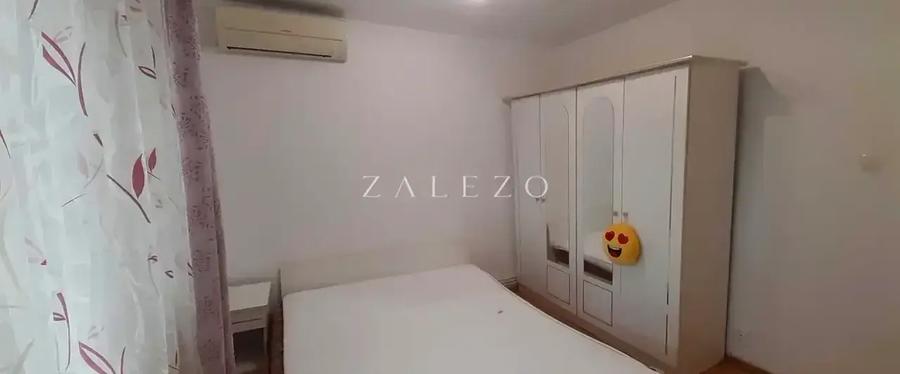 Apartament cu 2 camere decomandat, mobilat în Complex Studențesc
