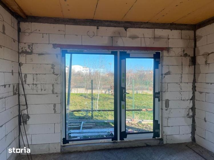 Casă cu 4 camere cu Teren 311 Mp în Cârcea
