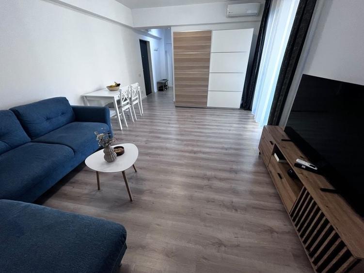 Apartament cu 2 camere decomandat în Sisești