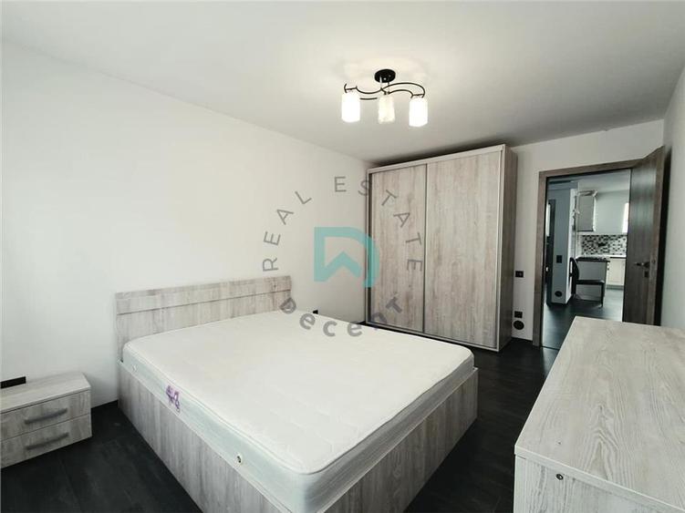 Apartament cu 3 camere decomandat, mobilat în Șelimbăr
