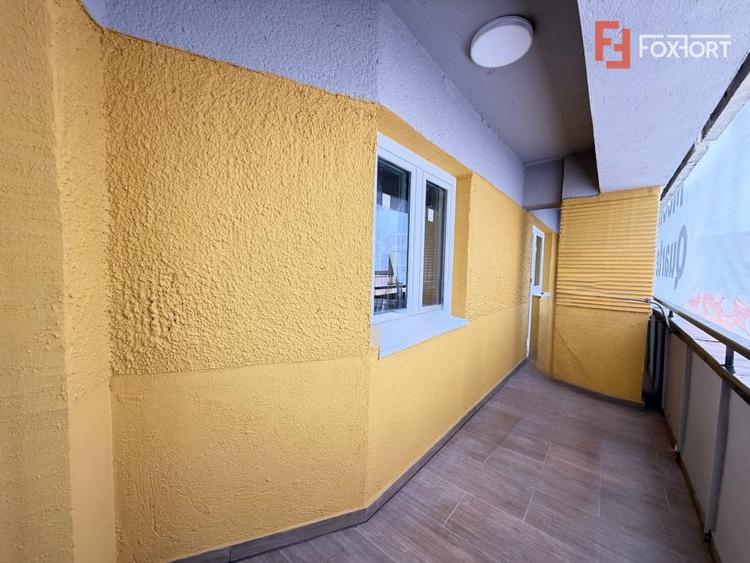 Apartament cu 4 camere decomandat în Șagului