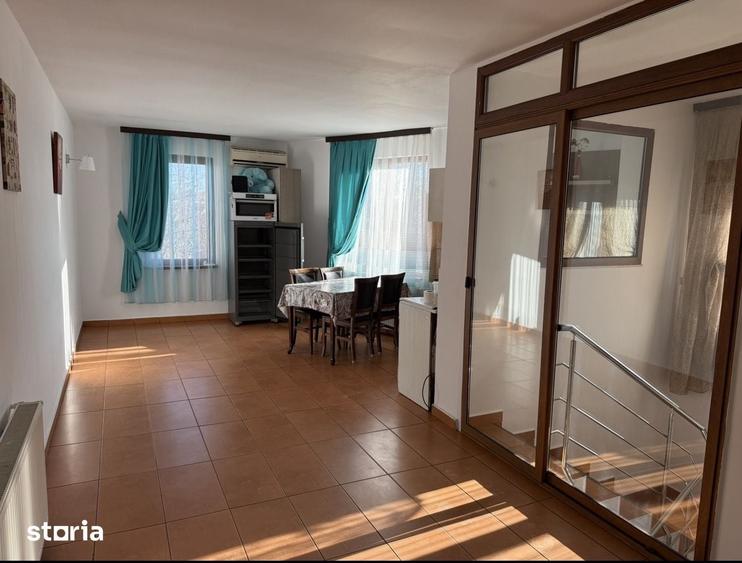 Apartament cu 3 camere în Tuzla