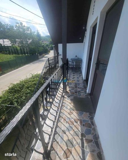 Casă cu 4 camere cu Teren 1200 Mp în Măgura