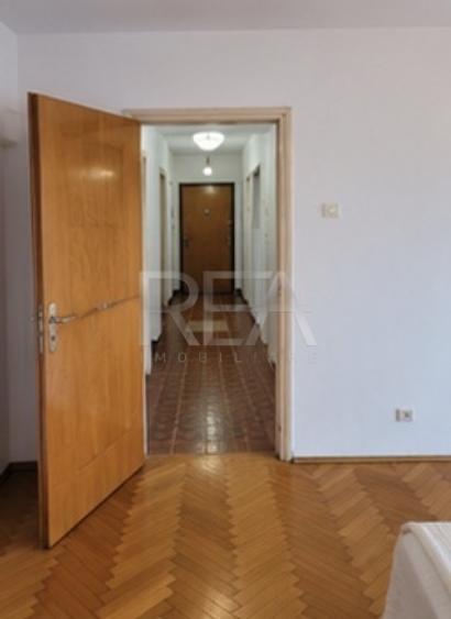 Apartament cu 3 camere decomandat, mobilat în Dorobanți