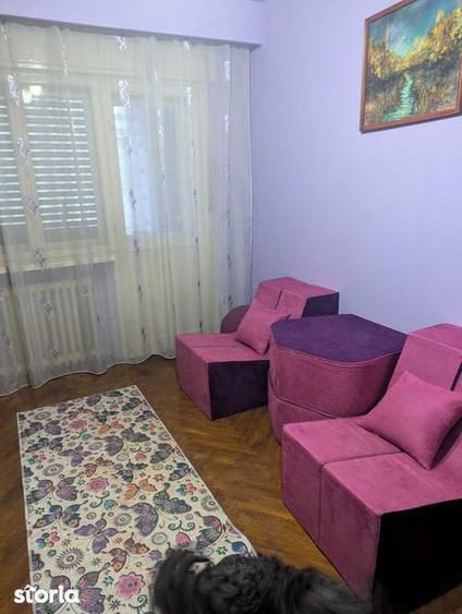 Apartament cu 4 camere decomandat în Progresul