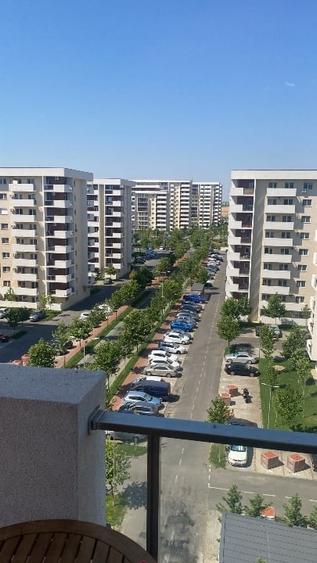 Apartament cu 4 camere decomandat, mobilat în Metalurgiei