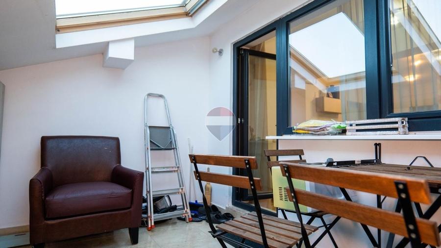 Apartament cu 2 camere semidecomandat în Dămăroaia