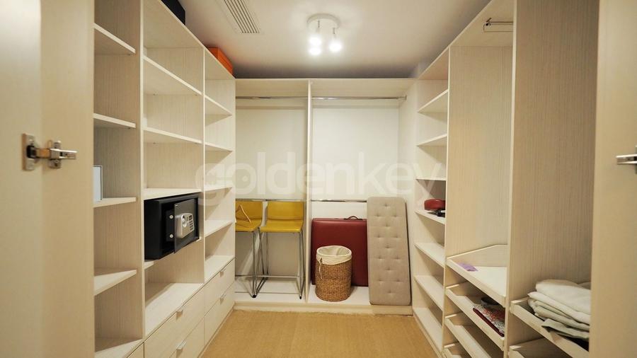 Apartament cu 5 camere semidecomandat, mobilat în Șoseaua Nordului